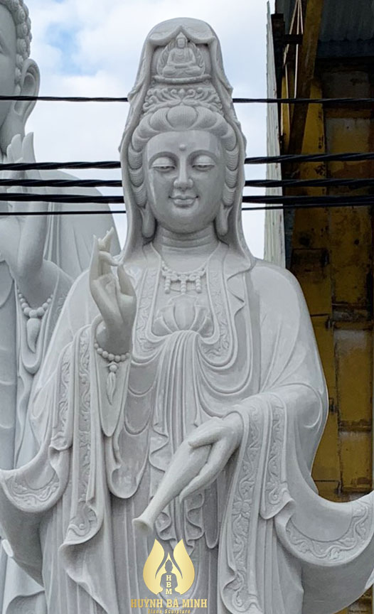 Tượng Quan Âm Bồ Tát cao 5m